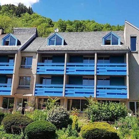 Le Castel Du Cantal Groupe Village Fani Thiézac Exterior foto